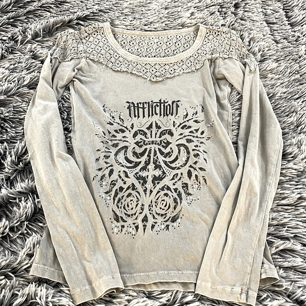 Women’s Affliction studded front top